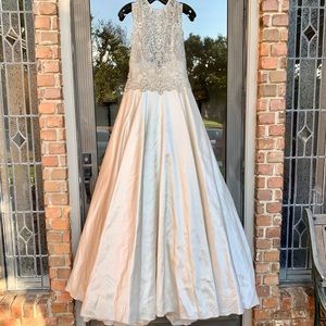 Madison James Wedding Dress from Kleinfeld’s!